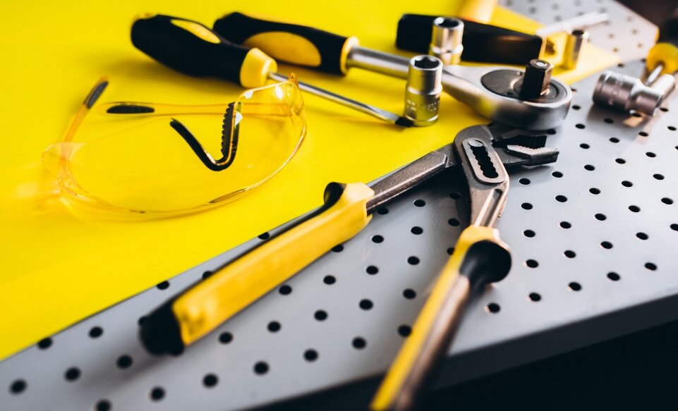 YELLOW-SET-TOOLS
